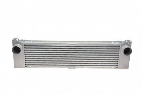 Радиатор интеркулера MB Vito/Viano 2.2/3.0 CDI 03- Valeo 818356