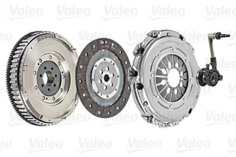 Маховик+комплект зчеплення Renault Megane, Scenic, Grand Scenic, Nissan Qashqai, Renault Kadjar Valeo 837325