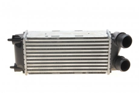 Радиатор интеркулера Citroen DS4/DS5 2.0 HDI/2.0BlueHDI 11-18 Citroen Berlingo Van Wezel 09014705